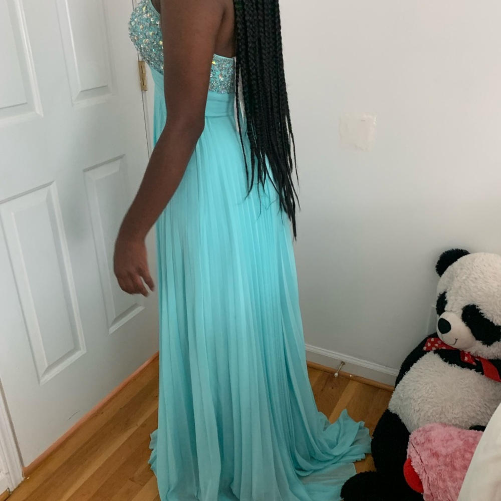 Prom Dress - Picture 3 of 5